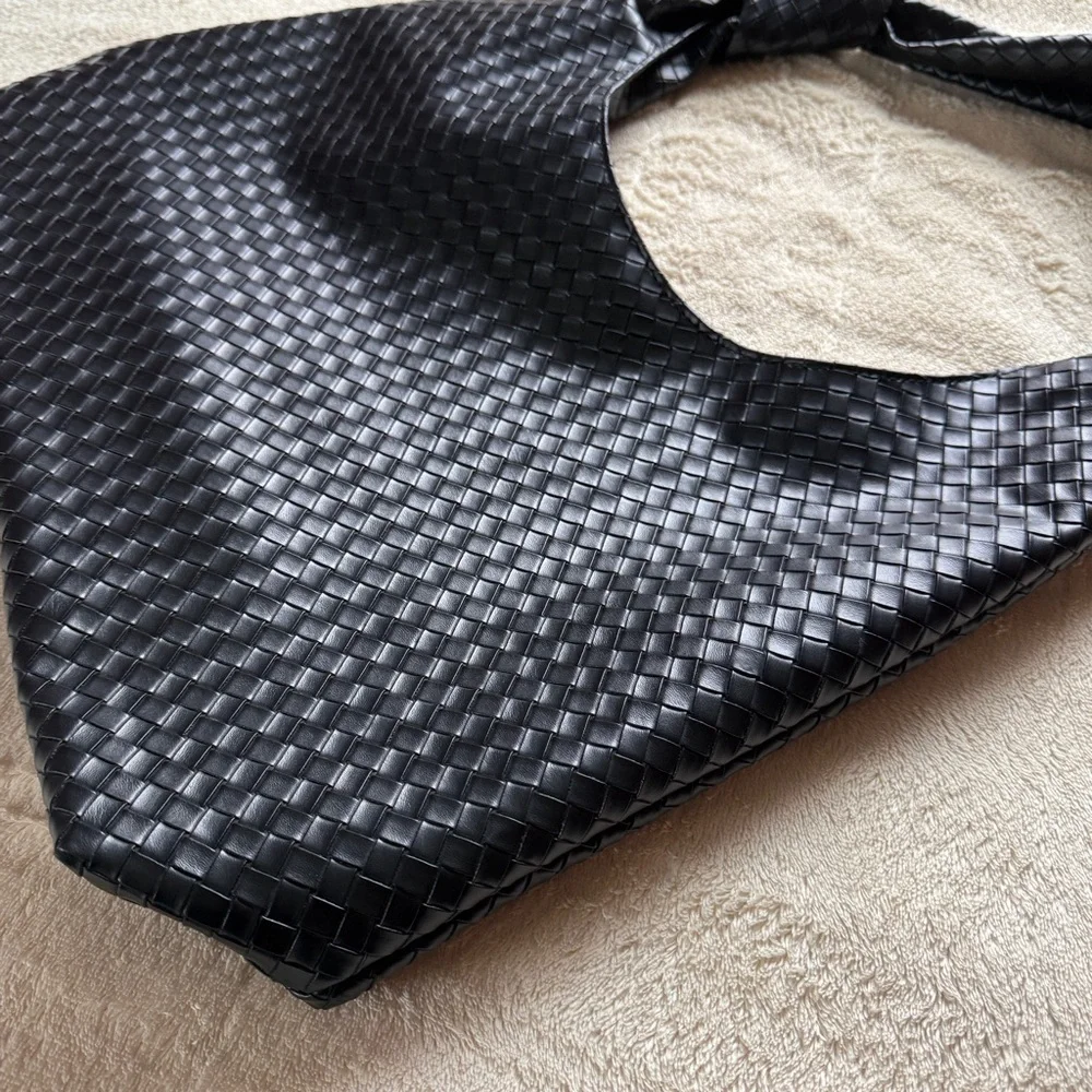 Ulta Woven Hobo Bag With Knot